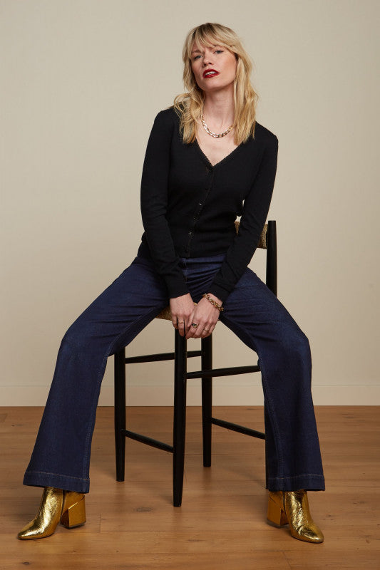 COCOON CARDIGAN V HALS BLACK fra King Louie