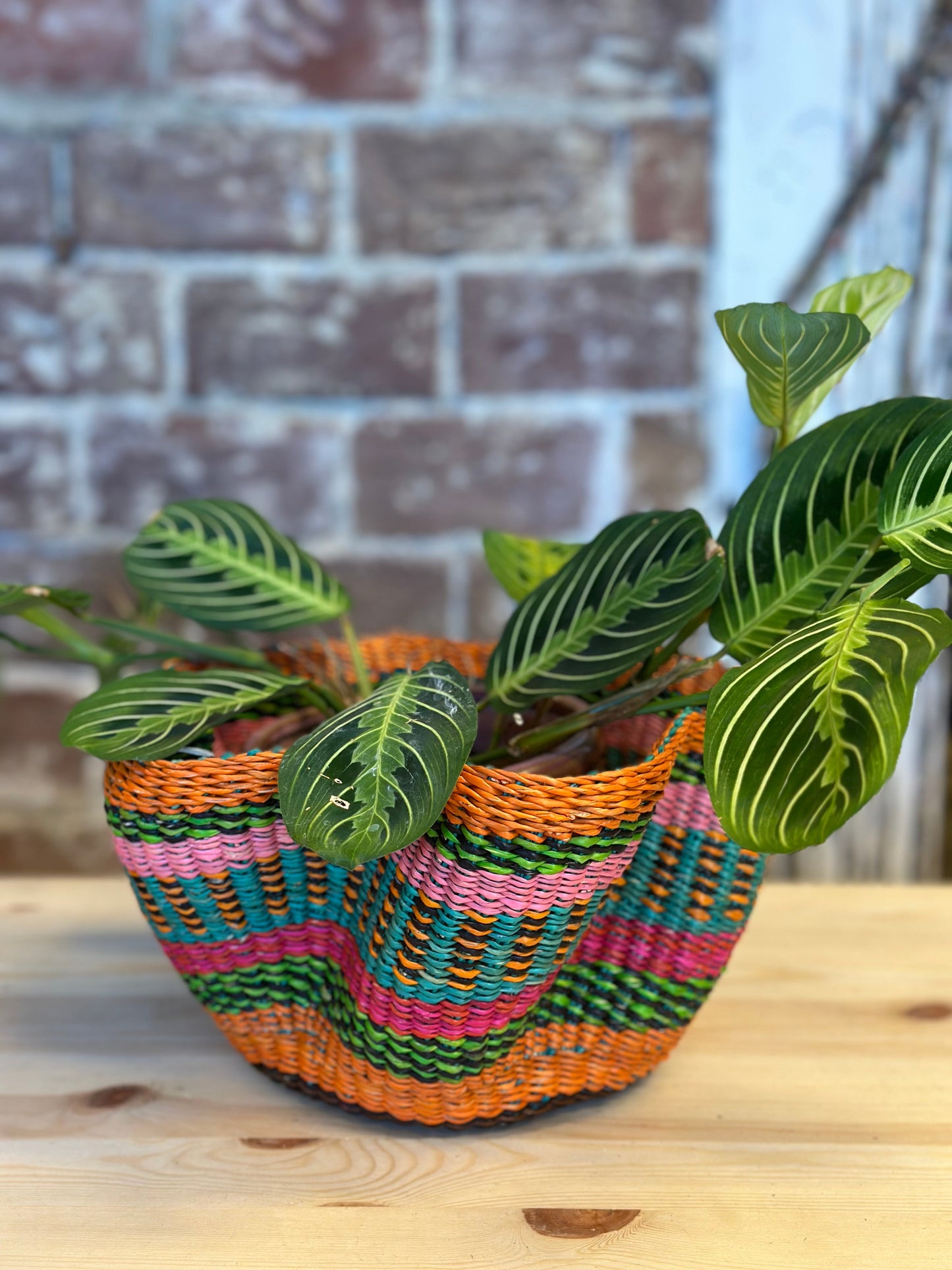 NR. 110 PAKURIGO WAVE TINY KURV fra Baba Tree - Fair Trade fra Ghana