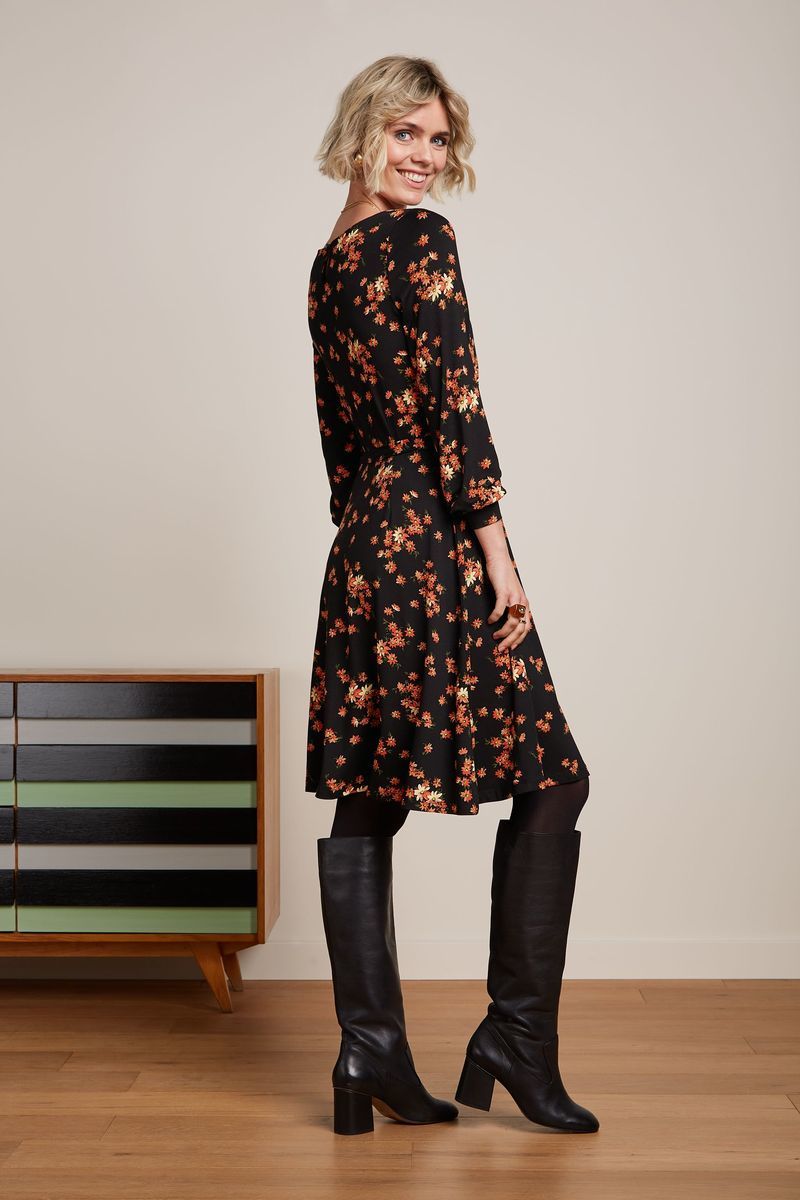 Str L BETTY BELLSLEEVE KJOLE RIVIERA