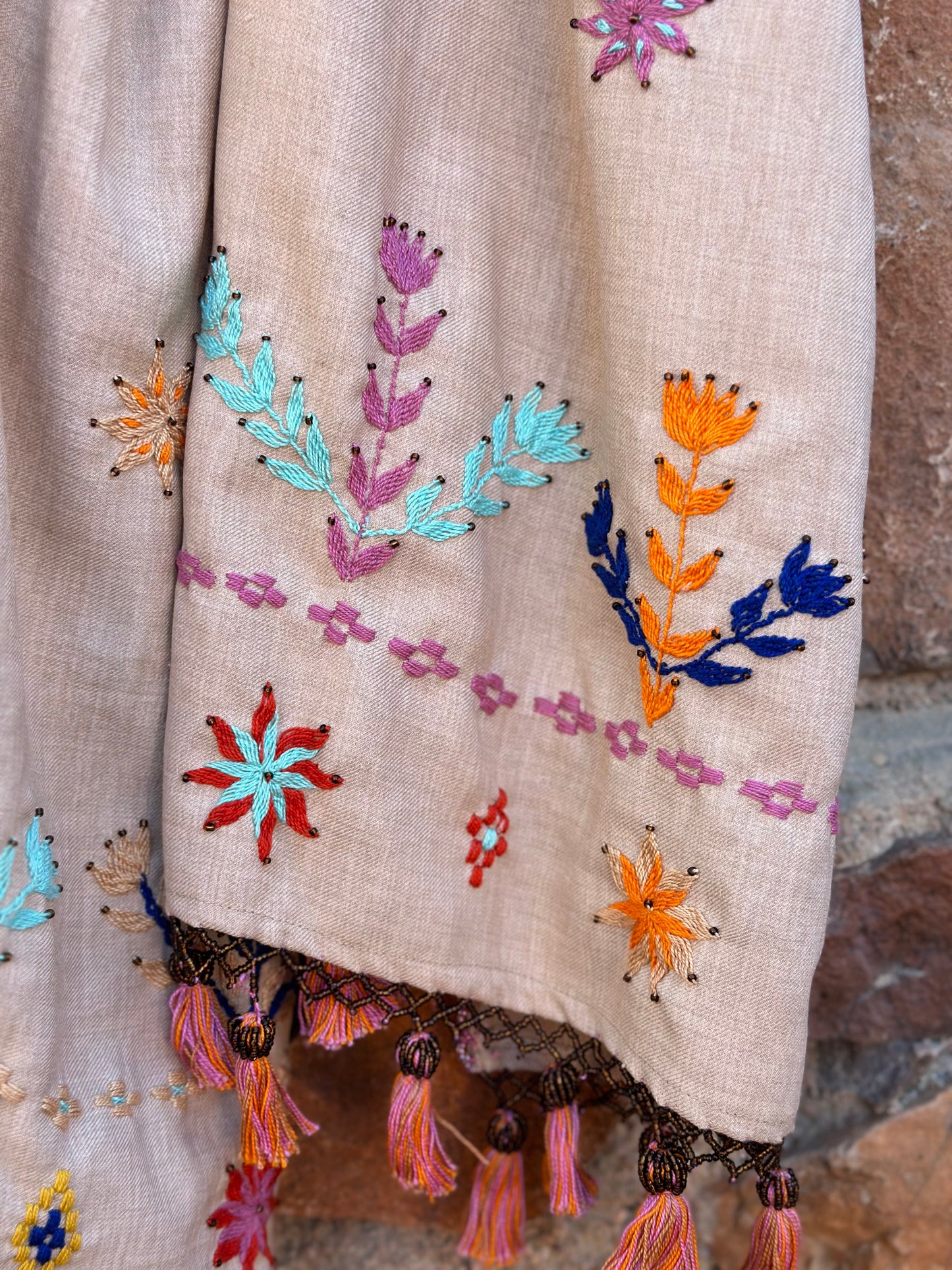 Brodert sjal beige fra St.Catherine Sinai